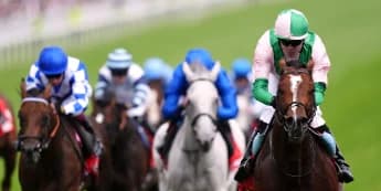 Royal Scotsman returns to winning ways in spectacular fashion