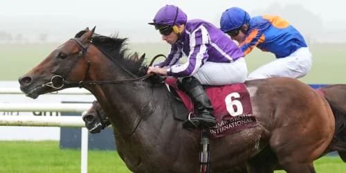 London towers over Curragh Cup rivals late in the day