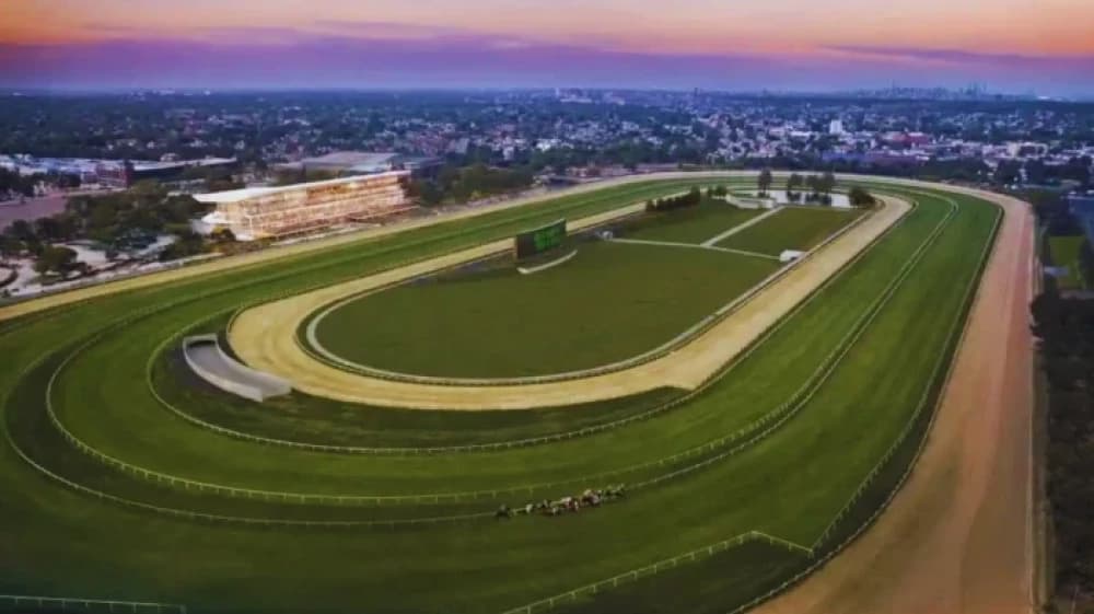 Belmont Park: The Crown Jewel of American Horse Racing